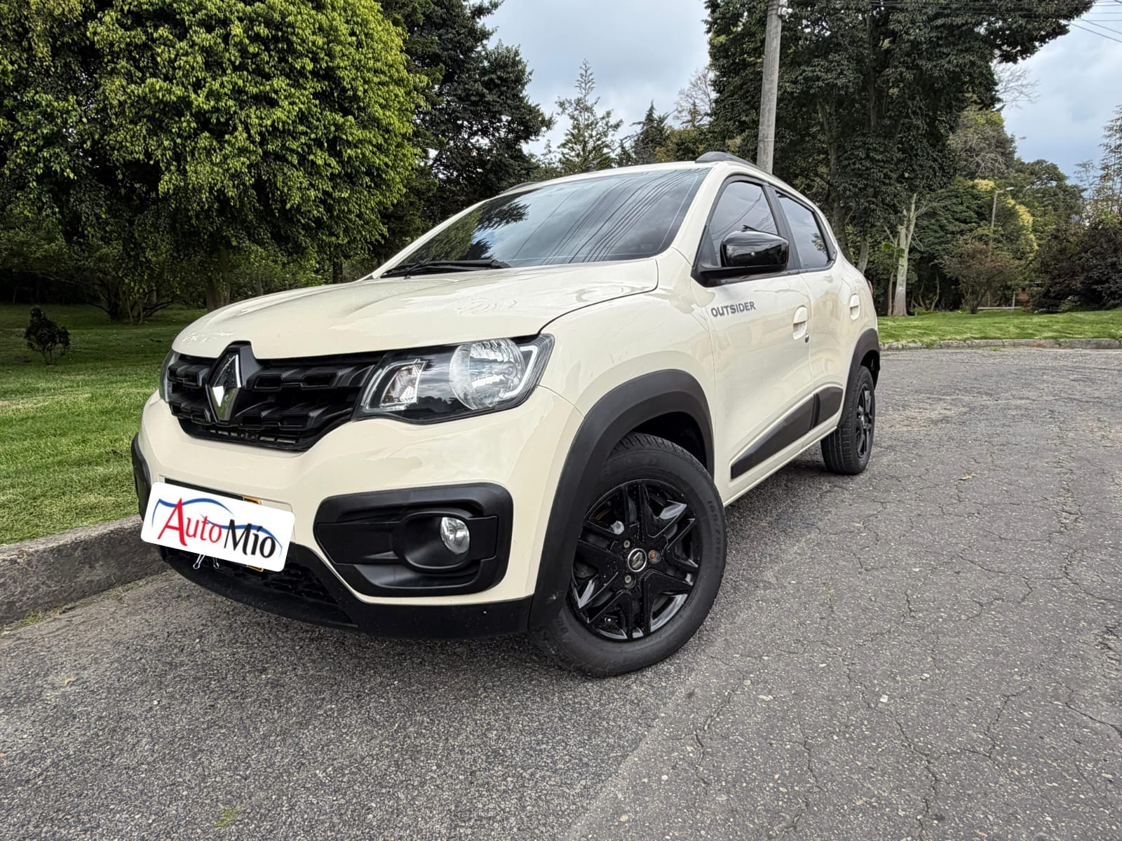 RENAULT KWID