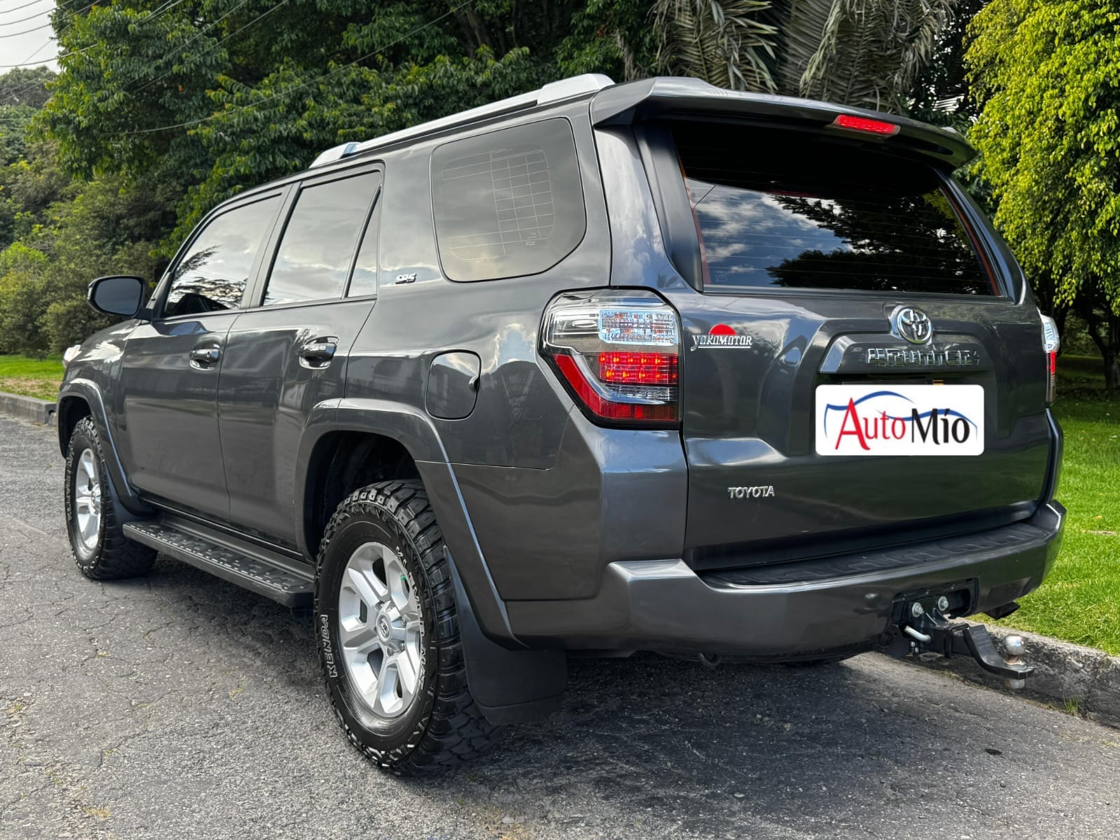 TOYOTA 4 RUNNER