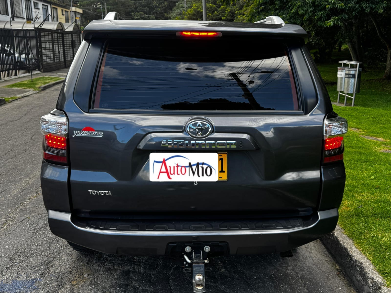 TOYOTA 4 RUNNER
