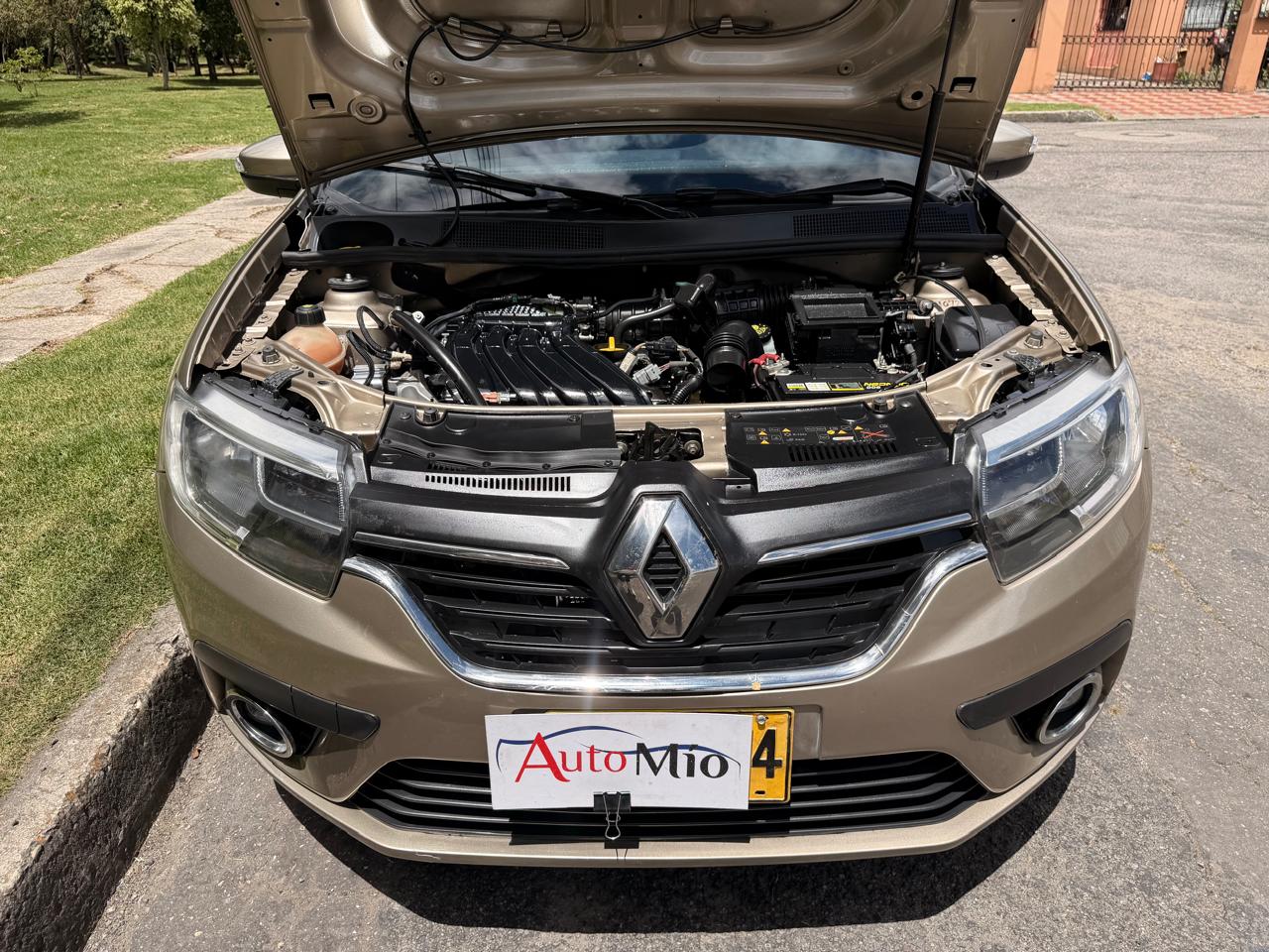 Renault Logan Zen/intens 2023