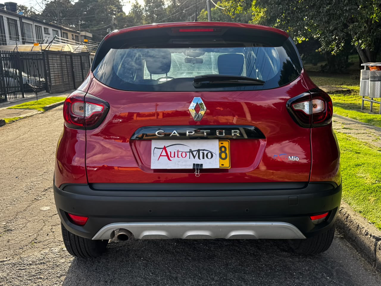 RENAULT CAPTUR