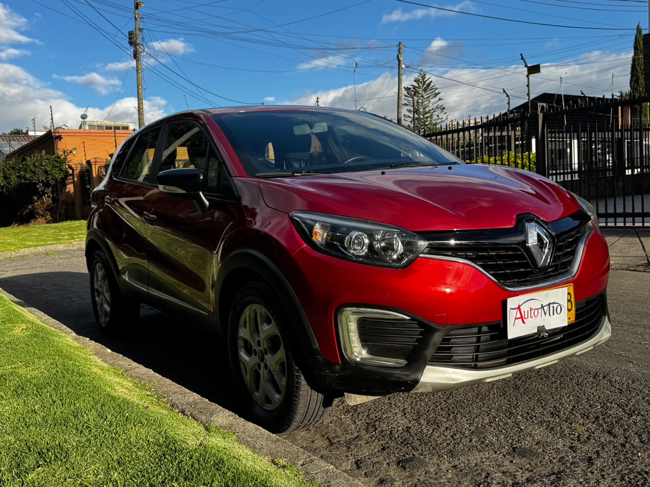 RENAULT CAPTUR