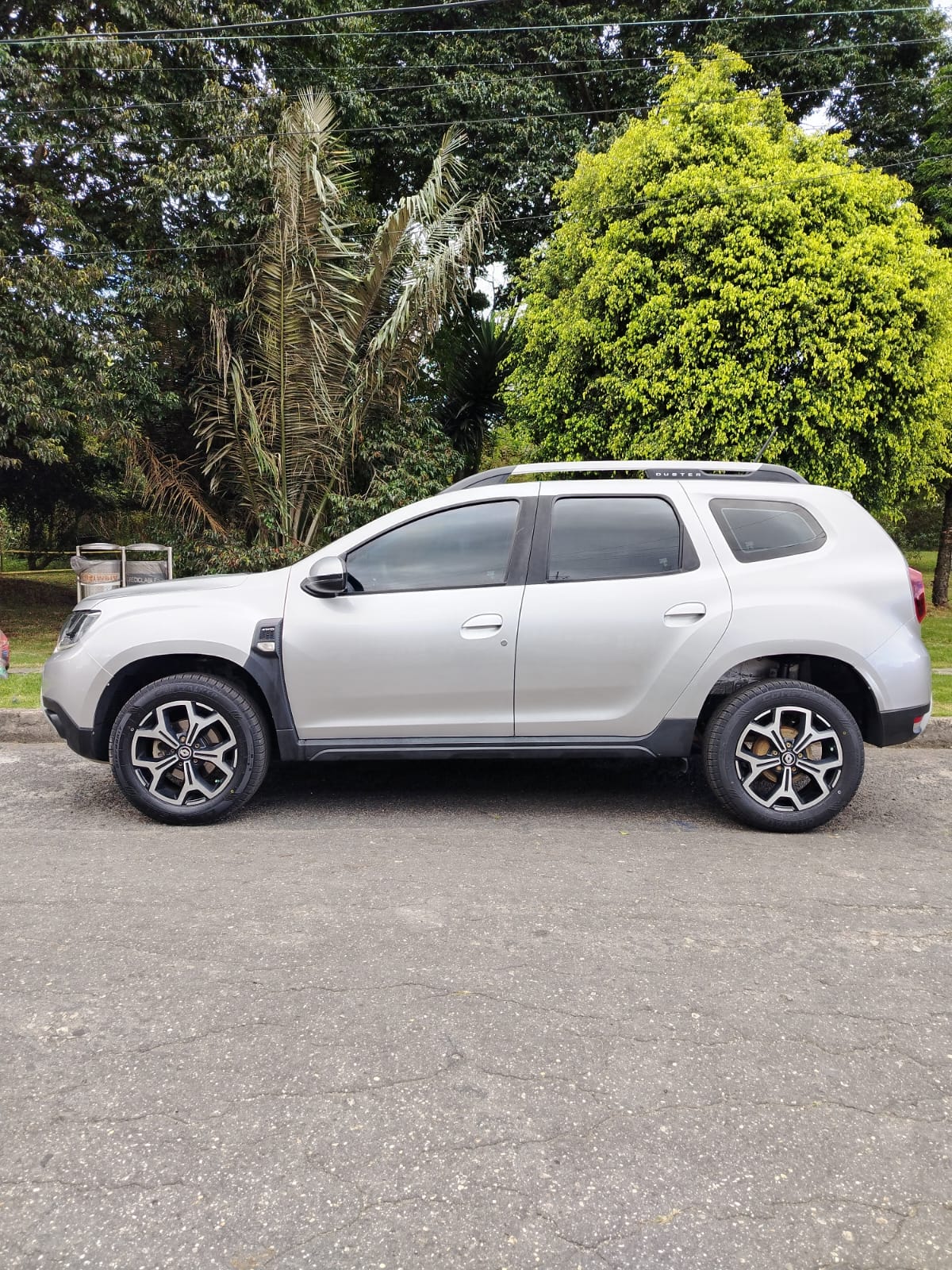 Renault Duster  Iconic 2023