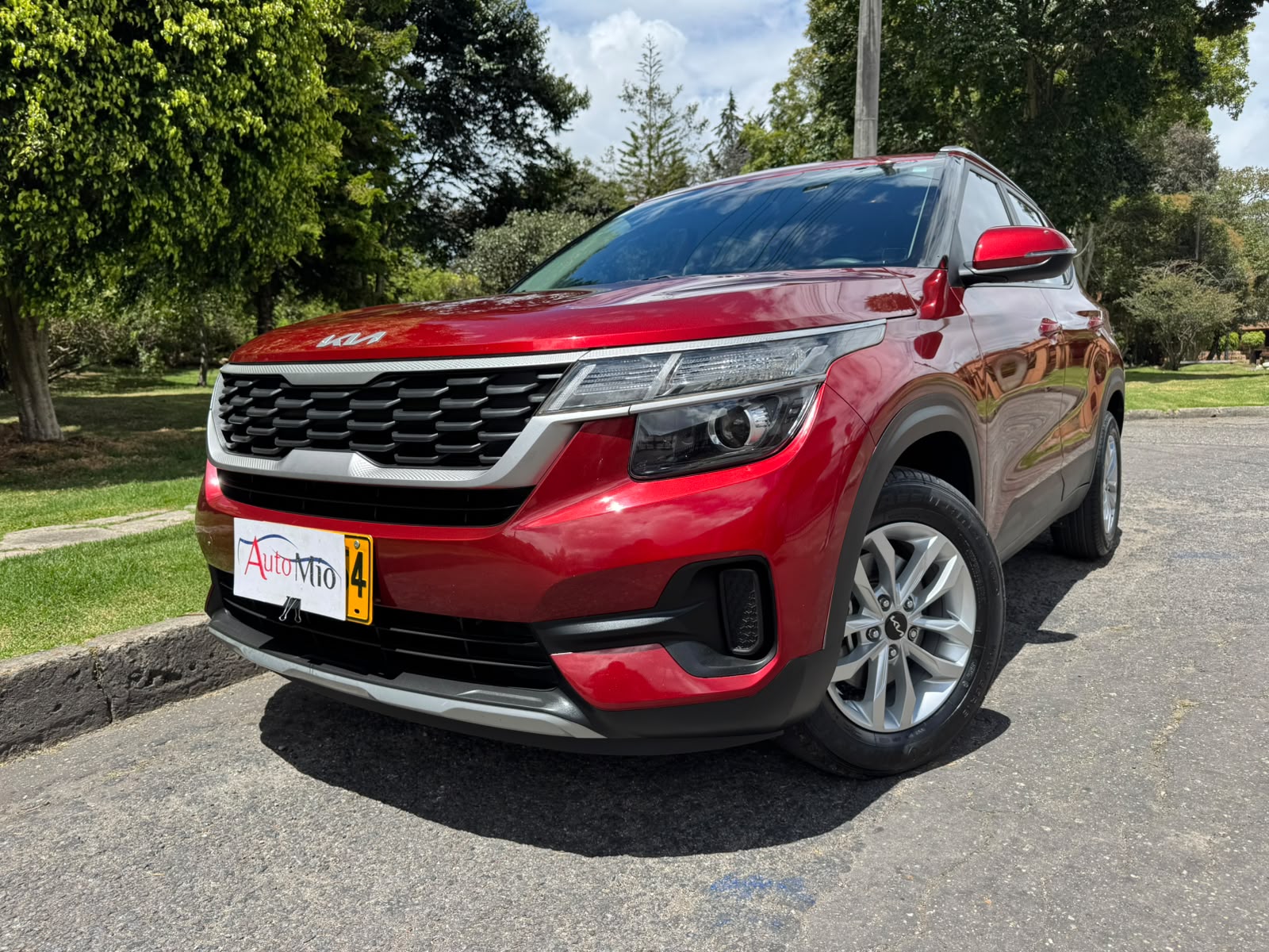 KIA SELTOS EMOTION 1.6L AT 4X2