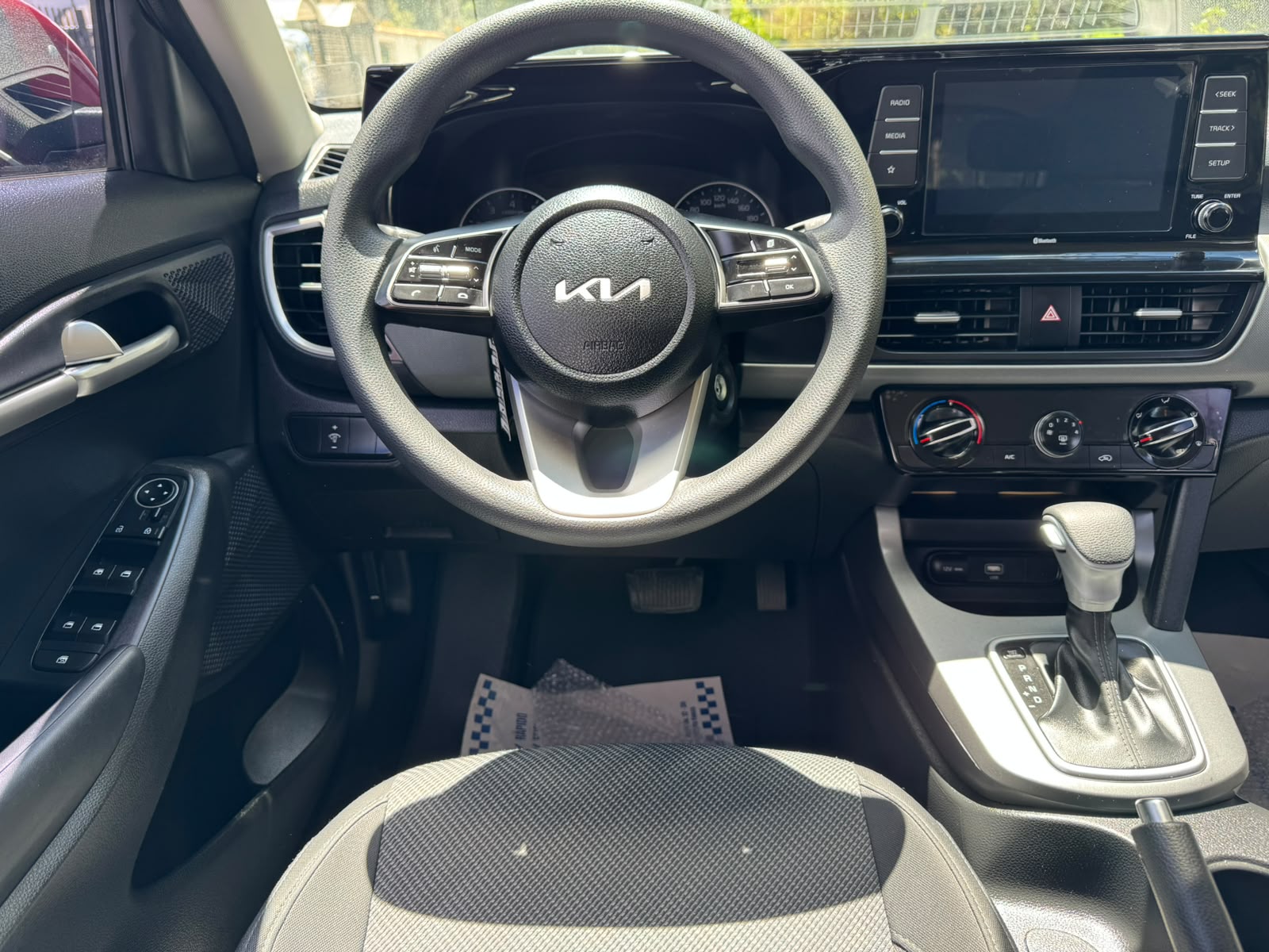 KIA SELTOS EMOTION 1.6L AT 4X2