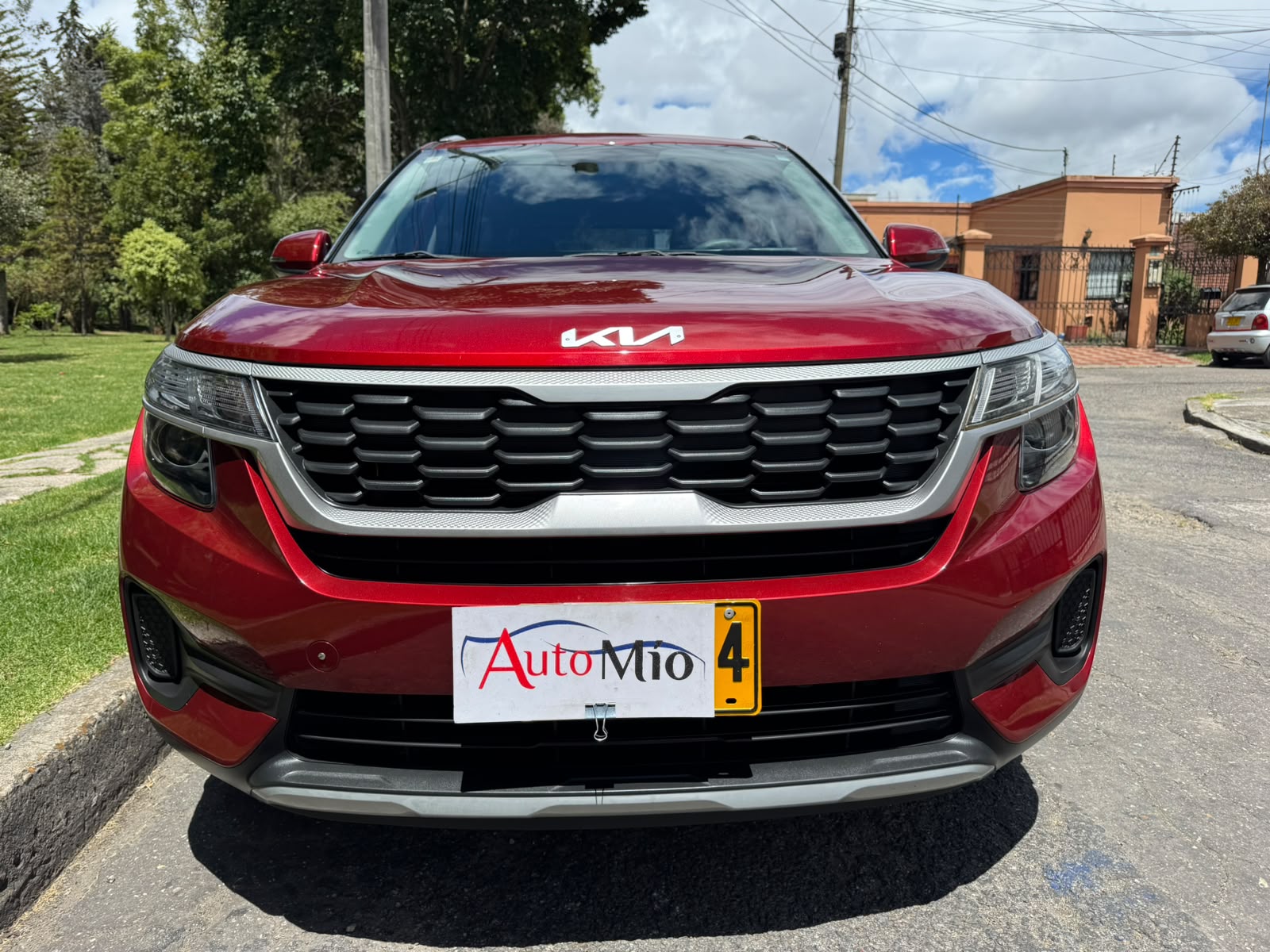 KIA SELTOS EMOTION 1.6L AT 4X2