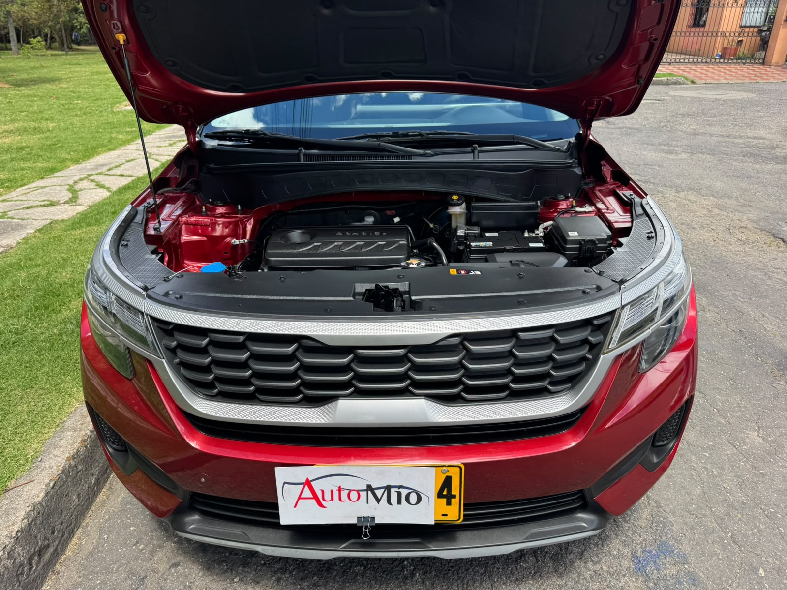 KIA SELTOS EMOTION 1.6L AT 4X2