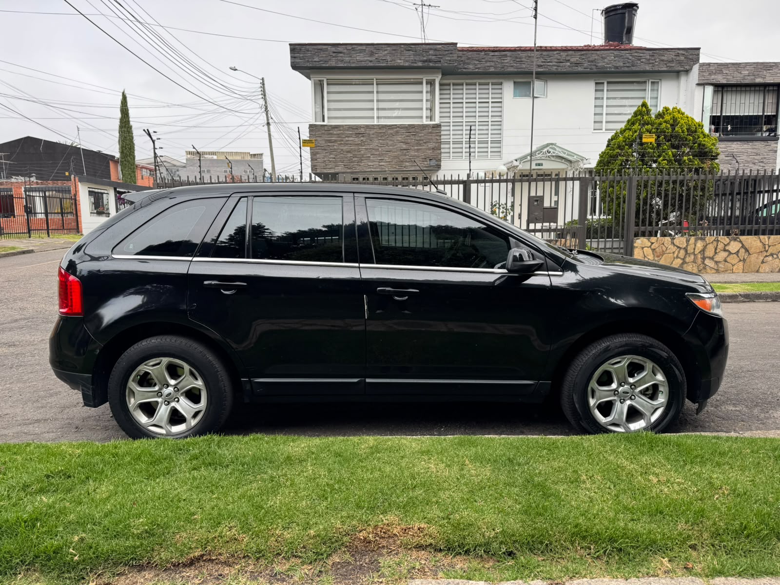 Ford Edge
