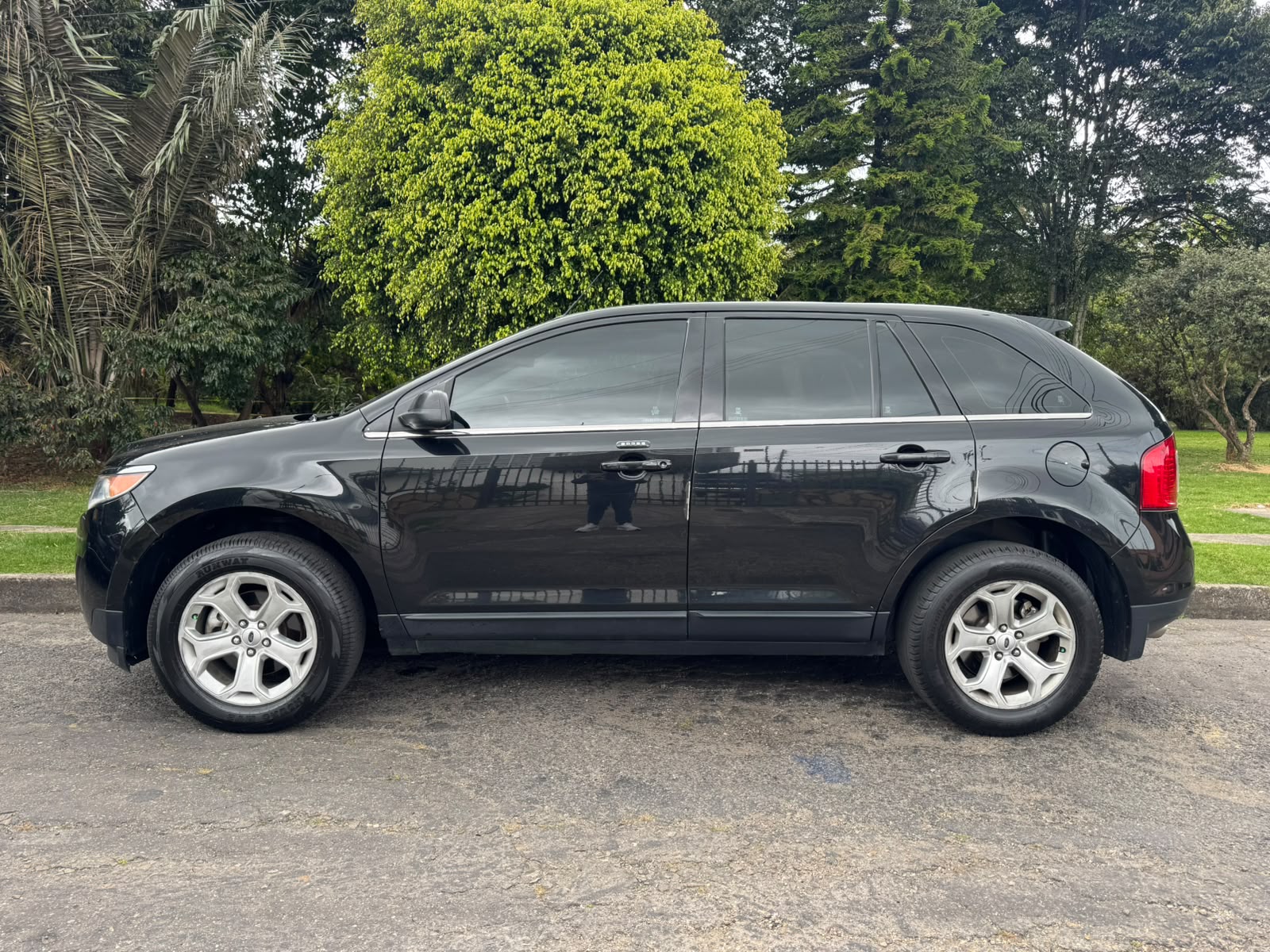 Ford Edge