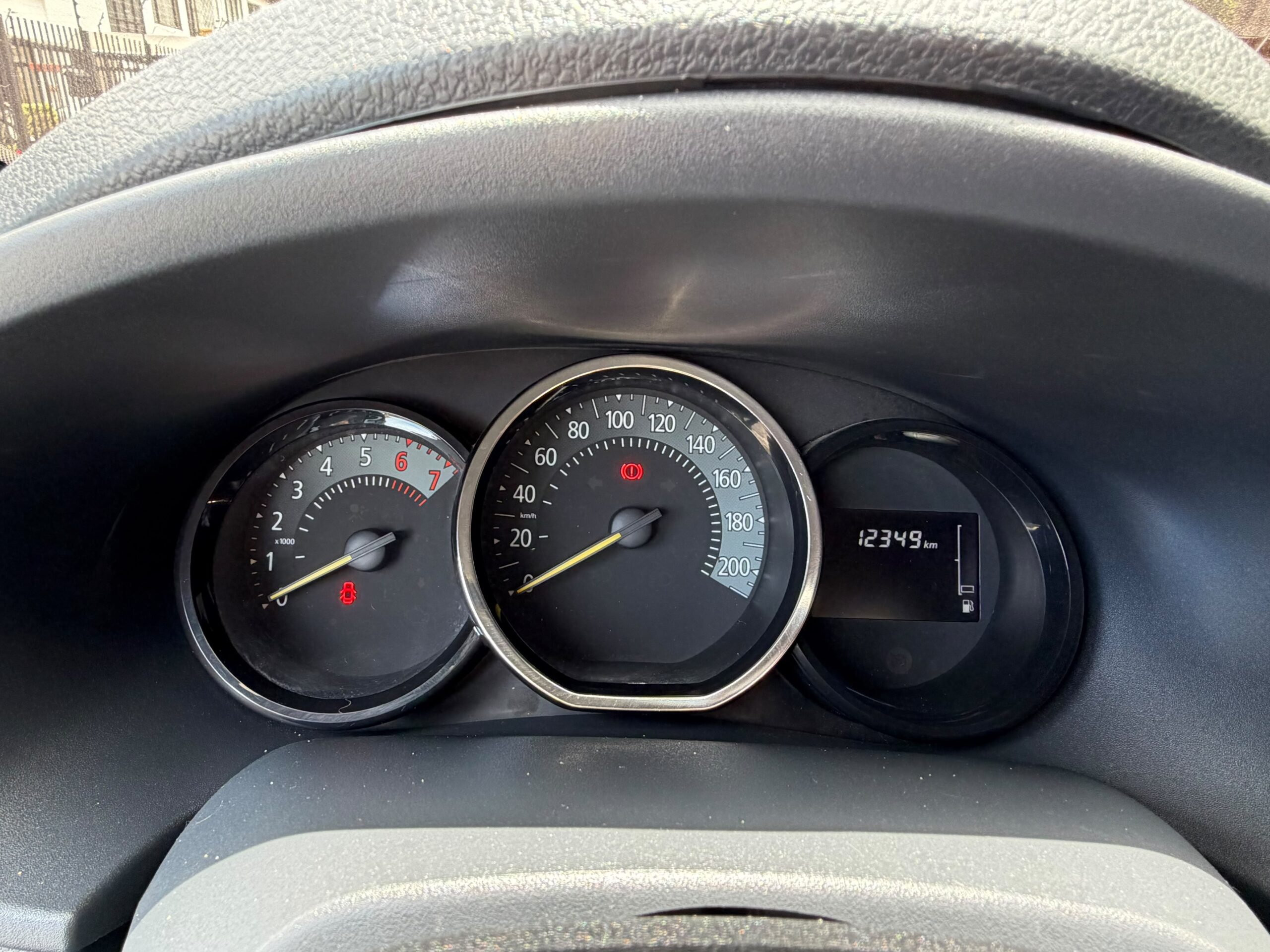 Renault Logan 2023