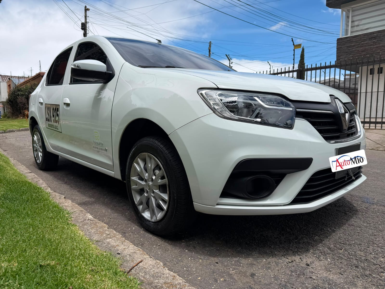 Renault Logan 2023
