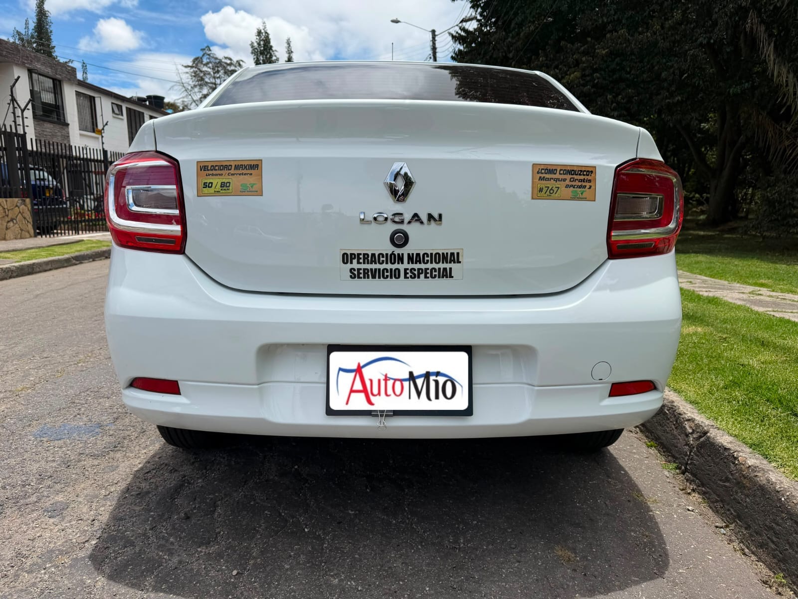 Renault Logan 2023