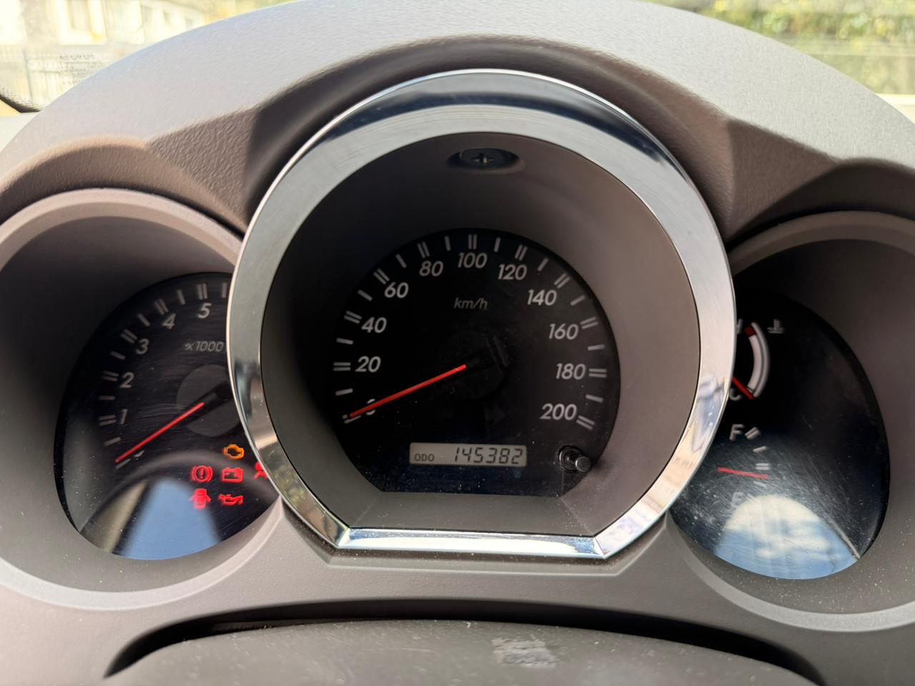 TOYOTA FORTUNER 2011