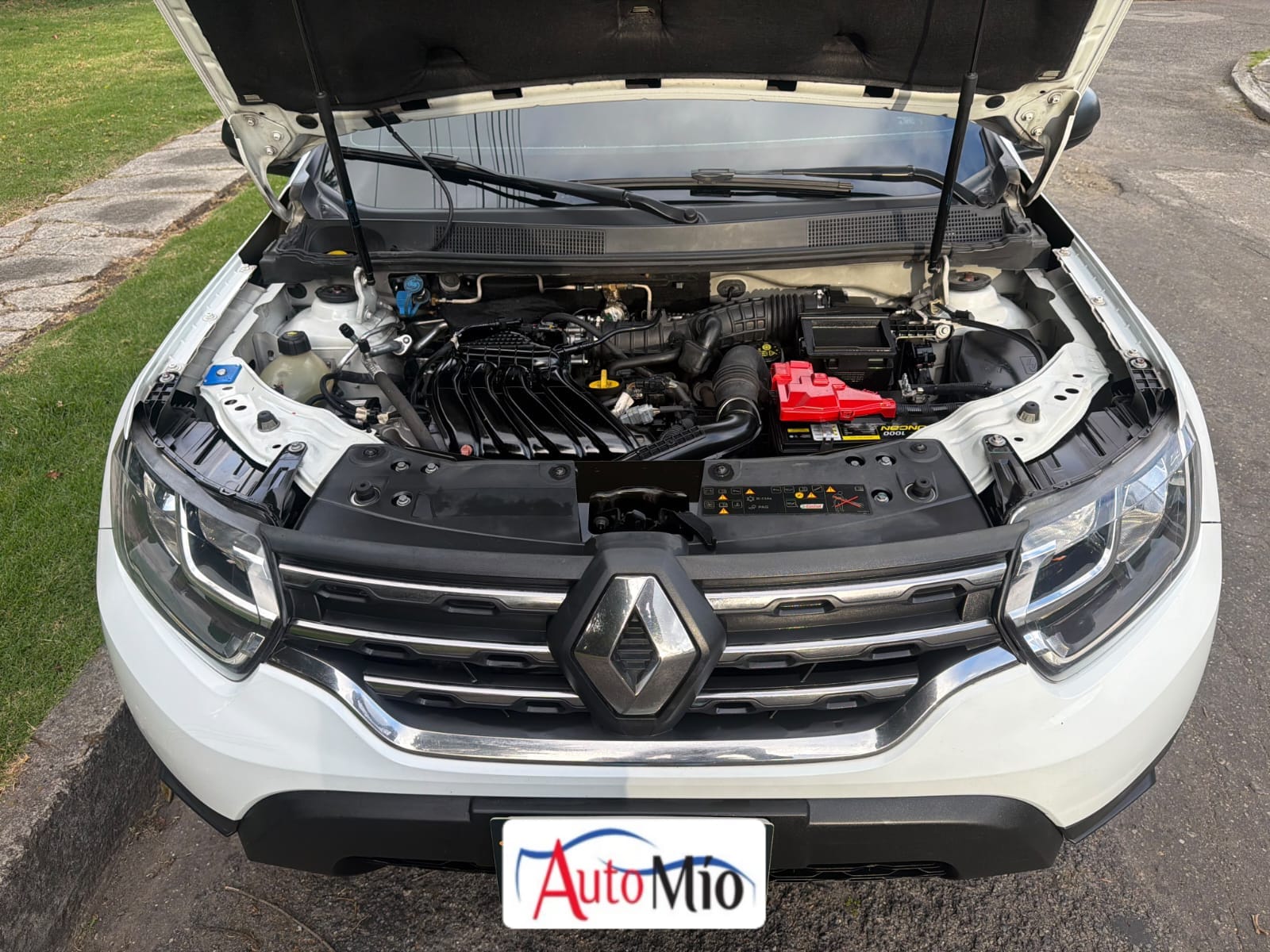 RENAULT DUSTER 2024