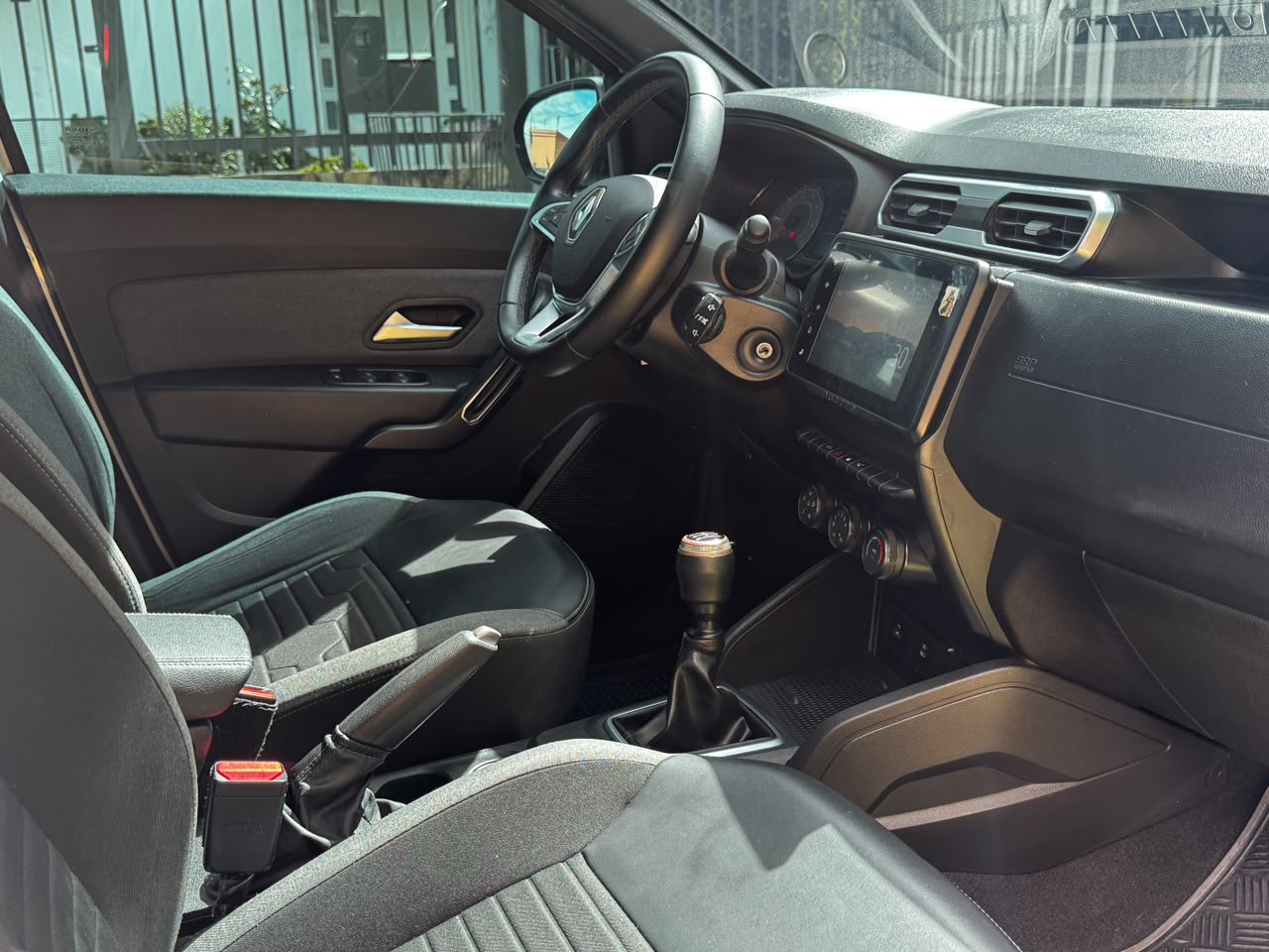 Renault Duster 1.6 Intens 2025