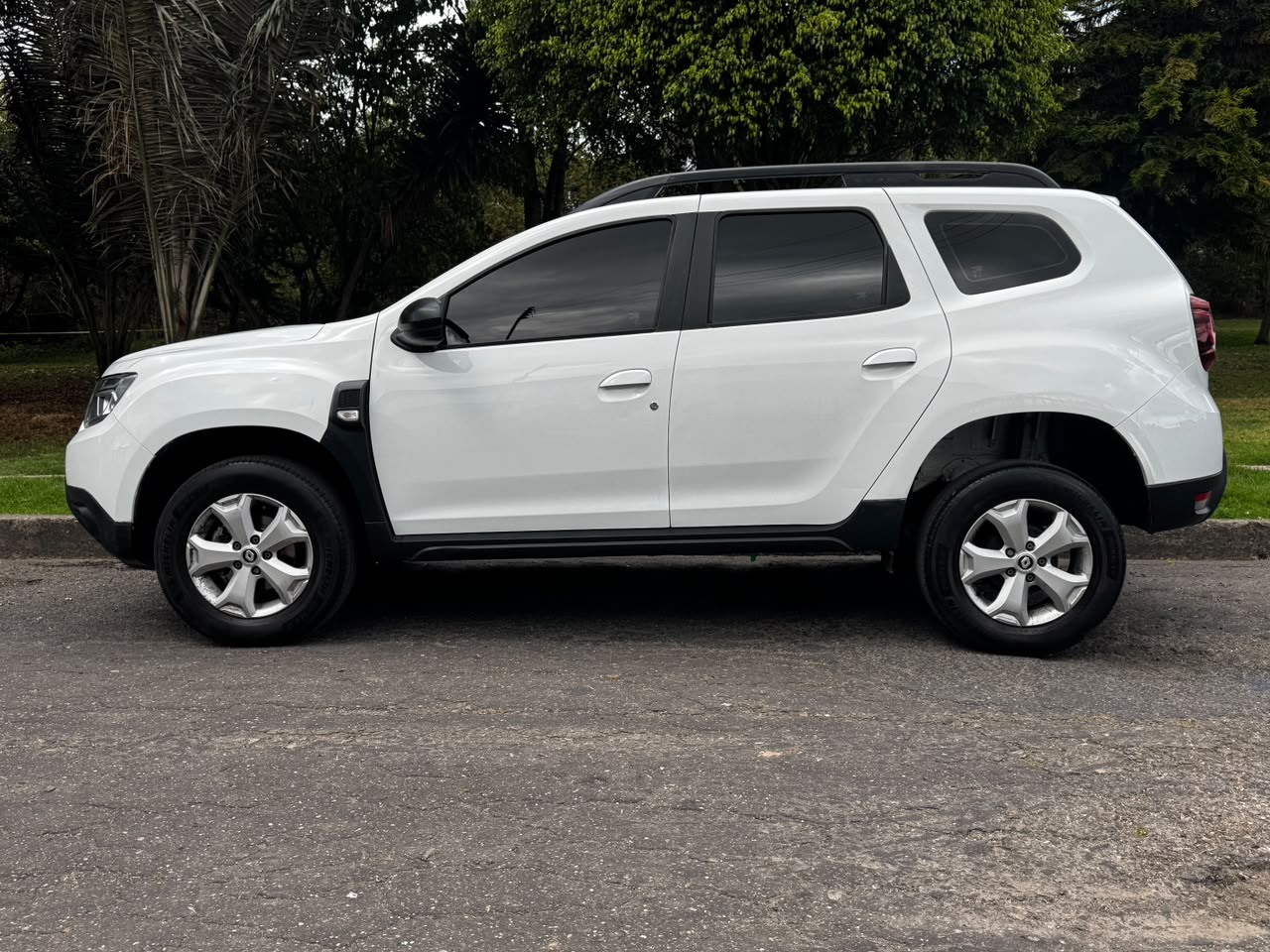 Renault Duster 1.6 Intens 2025