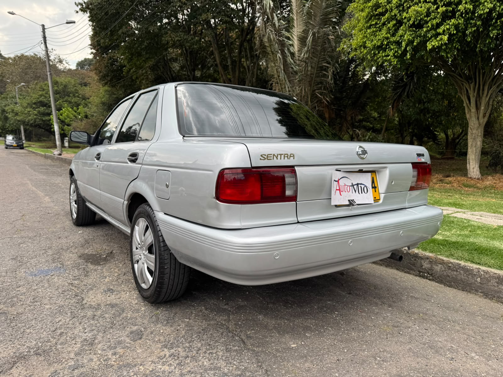 Nissan Sentra 1.6 B13