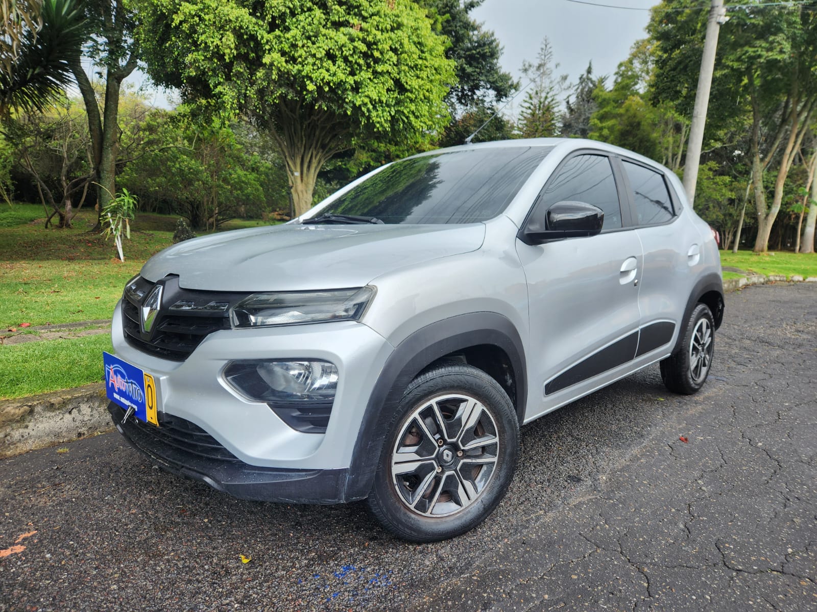 Renault Kwid 1.0 Intens