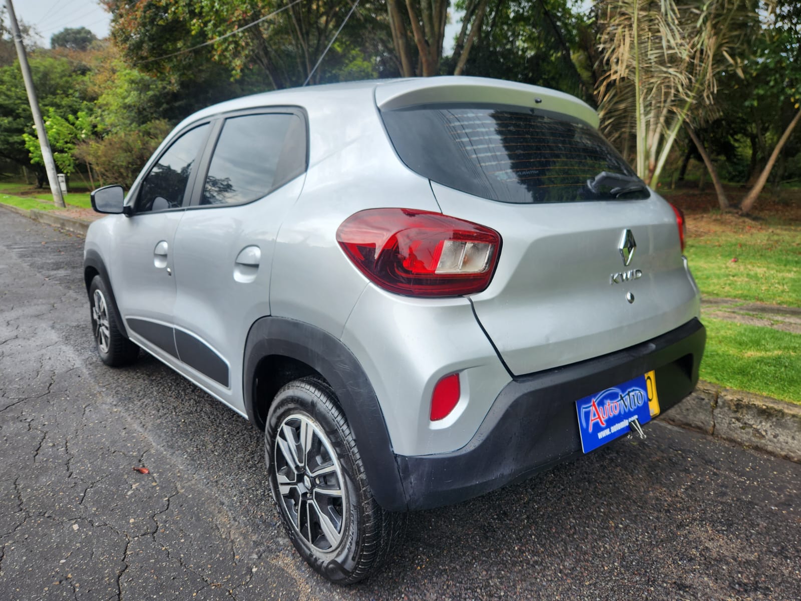 Renault Kwid 1.0 Intens